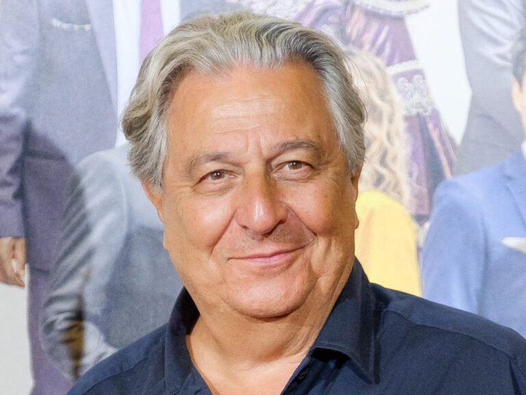 Christian Clavier : Une Fortune au Service du Talent et de la Longévité Christian Clavier